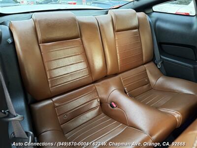 2010 Ford Mustang V6 Premium   - Photo 8 - Orange, CA 92868