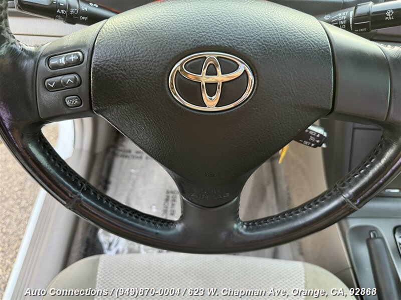 2006 Toyota Camry SE V6 photo