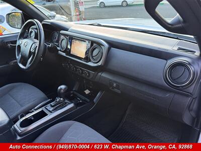2017 Toyota Tacoma TRD Off-Road - Photo 10 - Orange, CA 92868