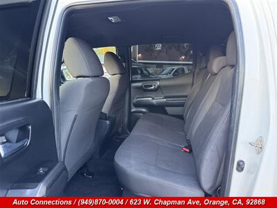 2017 Toyota Tacoma TRD Off-Road - Photo 9 - Orange, CA 92868