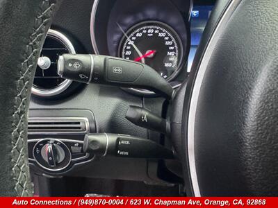 2018 Mercedes-Benz C 300   - Photo 14 - Orange, CA 92868