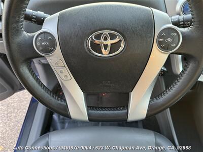 2014 Toyota Prius v Five   - Photo 14 - Orange, CA 92868