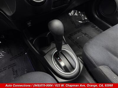 2013 Honda Fit Sport   - Photo 14 - Orange, CA 92868