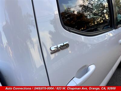 2017 Toyota Tacoma SR5 - Photo 26 - Orange, CA 92868