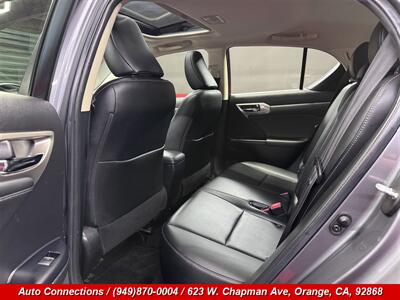 2015 Lexus CT 200h   - Photo 9 - Orange, CA 92868