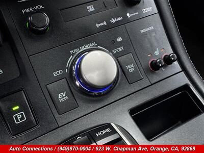 2015 Lexus CT 200h   - Photo 16 - Orange, CA 92868