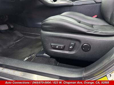 2015 Lexus CT 200h   - Photo 29 - Orange, CA 92868