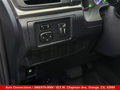2015 Lexus CT 200h   - Photo 26 - Orange, CA 92868