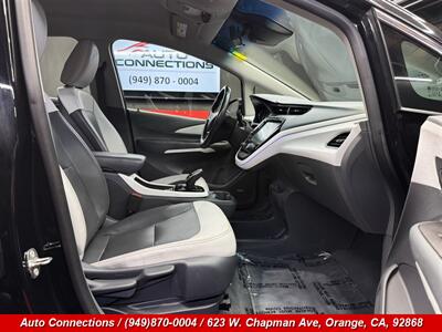 2017 Chevrolet Bolt EV Premier   - Photo 7 - Orange, CA 92868
