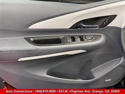 2017 Chevrolet Bolt EV Premier   - Photo 21 - Orange, CA 92868