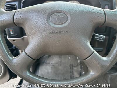 2001 Toyota Tacoma V6   - Photo 14 - Orange, CA 92868