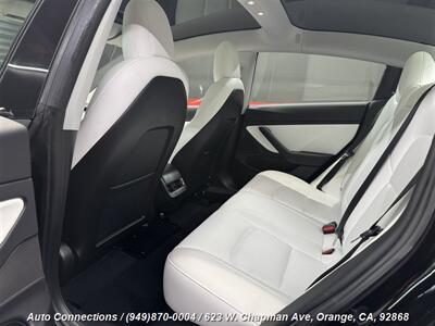 2018 Tesla Model 3 Long Range   - Photo 9 - Orange, CA 92868