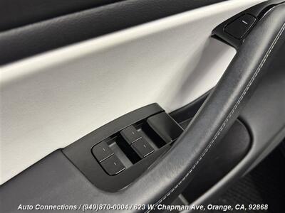 2018 Tesla Model 3 Long Range   - Photo 19 - Orange, CA 92868