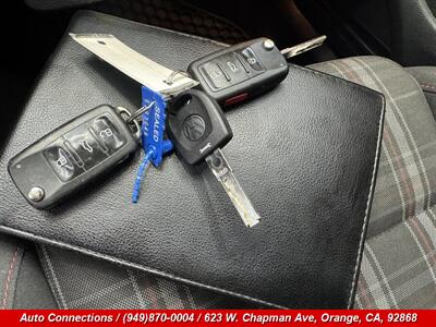 2012 Volkswagen GTI   - Photo 30 - Orange, CA 92868