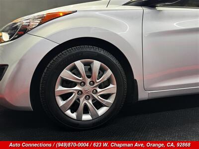 2012 Hyundai ELANTRA GLS   - Photo 25 - Orange, CA 92868