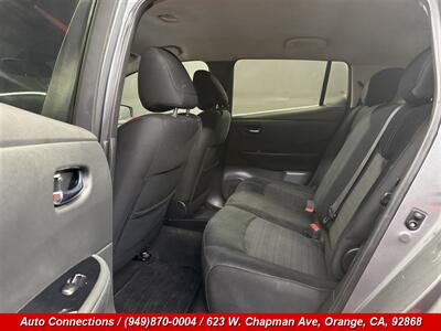 2018 Nissan LEAF SV - Photo 9 - Orange, CA 92868