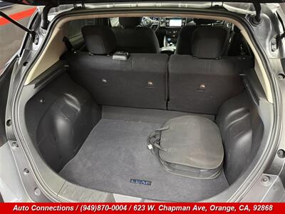 2018 Nissan LEAF SV - Photo 26 - Orange, CA 92868