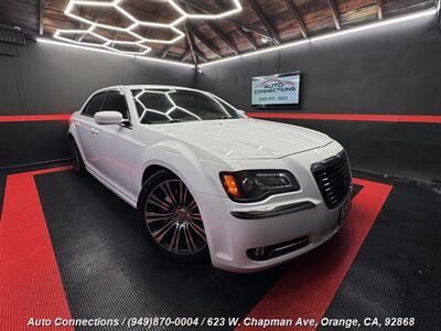 2012 Chrysler 300 Series S V6   - Photo 1 - Orange, CA 92868