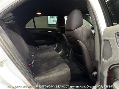 2012 Chrysler 300 Series S V6   - Photo 8 - Orange, CA 92868
