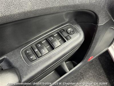 2012 Chrysler 300 Series S V6   - Photo 20 - Orange, CA 92868