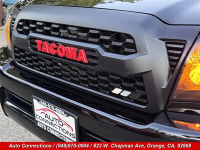 2011 Toyota Tacoma PreRunner V6 - Photo 27 - Orange, CA 92868