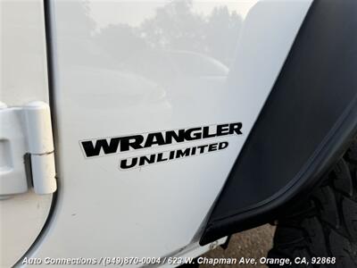 2014 Jeep Wrangler Rubicon   - Photo 36 - Orange, CA 92868
