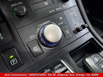 2014 Lexus CT 200h   - Photo 17 - Orange, CA 92868