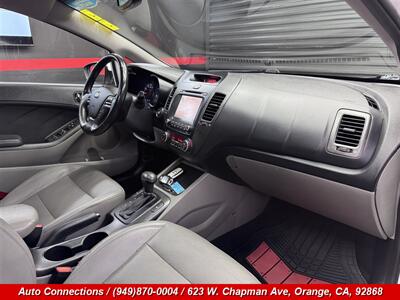 2014 Kia Forte5 EX   - Photo 10 - Orange, CA 92868