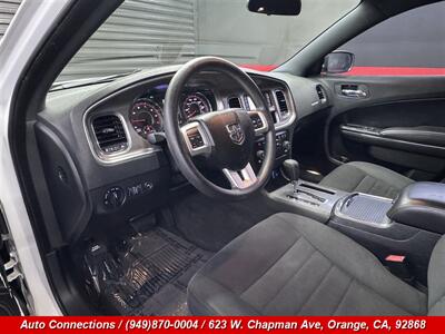 2011 Dodge Charger SE - Photo 11 - Orange, CA 92868
