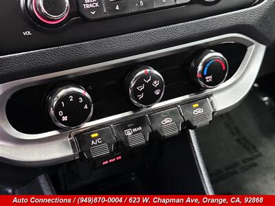 2013 Kia Rio LX   - Photo 16 - Orange, CA 92868