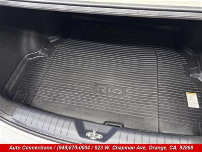 2013 Kia Rio LX   - Photo 21 - Orange, CA 92868