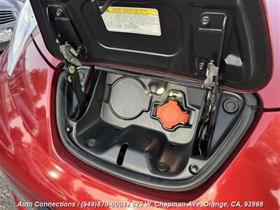 2013 Nissan LEAF S   - Photo 30 - Orange, CA 92868