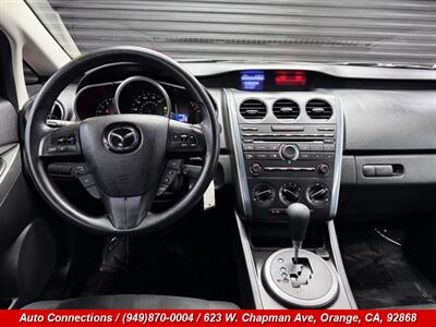 2011 Mazda CX-7 i SV - Photo 12 - Orange, CA 92868