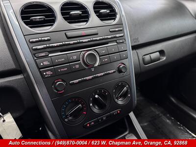 2011 Mazda CX-7 i SV - Photo 15 - Orange, CA 92868