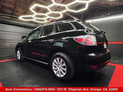 2011 Mazda CX-7 i SV - Photo 4 - Orange, CA 92868