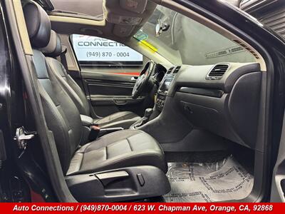 2013 Volkswagen Jetta SportWagen S PZEV   - Photo 7 - Orange, CA 92868