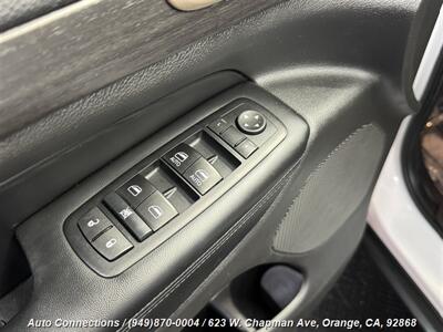 2015 Jeep Grand Cherokee Laredo - Photo 22 - Orange, CA 92868