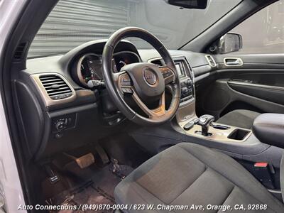 2015 Jeep Grand Cherokee Laredo - Photo 11 - Orange, CA 92868
