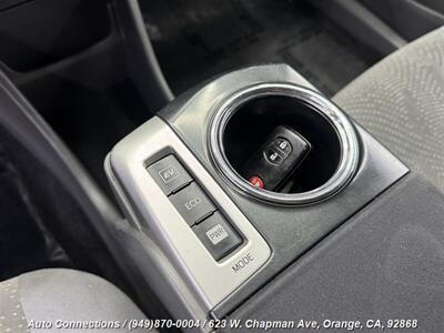 2014 Toyota Prius v Two   - Photo 14 - Orange, CA 92868
