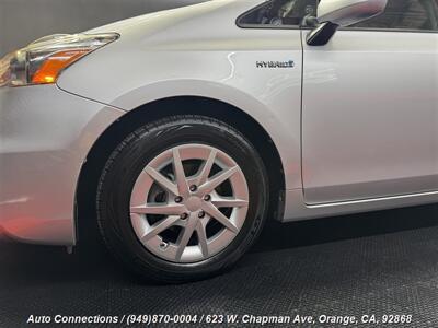 2014 Toyota Prius v Two   - Photo 29 - Orange, CA 92868