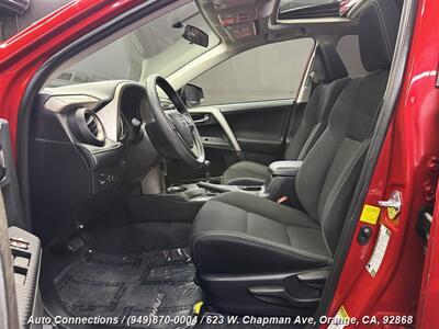 2015 Toyota RAV4 XLE   - Photo 6 - Orange, CA 92868