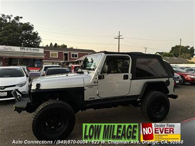 2005 Jeep Wrangler Unlimited   - Photo 2 - Orange, CA 92868