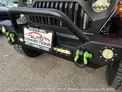 2005 Jeep Wrangler Unlimited   - Photo 21 - Orange, CA 92868