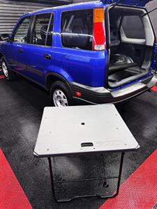 2001 Honda CR-V LX   - Photo 21 - Orange, CA 92868