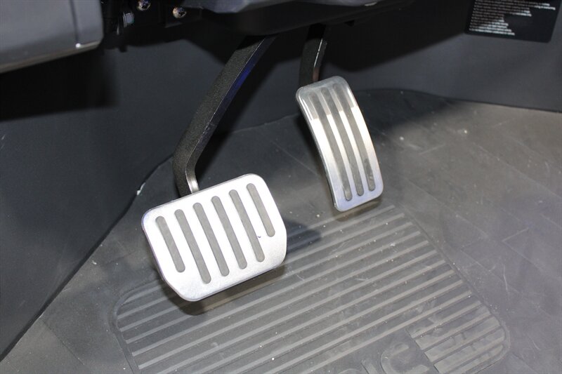 2025 EPIC E40FX CA STREET LEGAL - Photo 12 - Gilroy, CA 95020