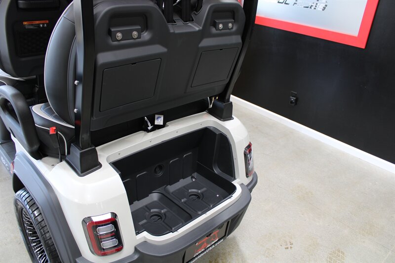 2025 EPIC E40FX CA STREET LEGAL - Photo 20 - Gilroy, CA 95020