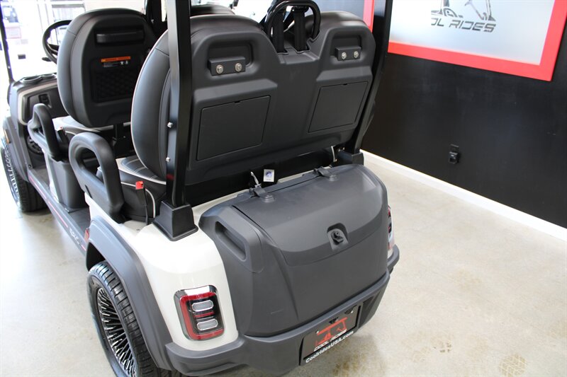 2025 EPIC E40FX CA STREET LEGAL - Photo 18 - Gilroy, CA 95020