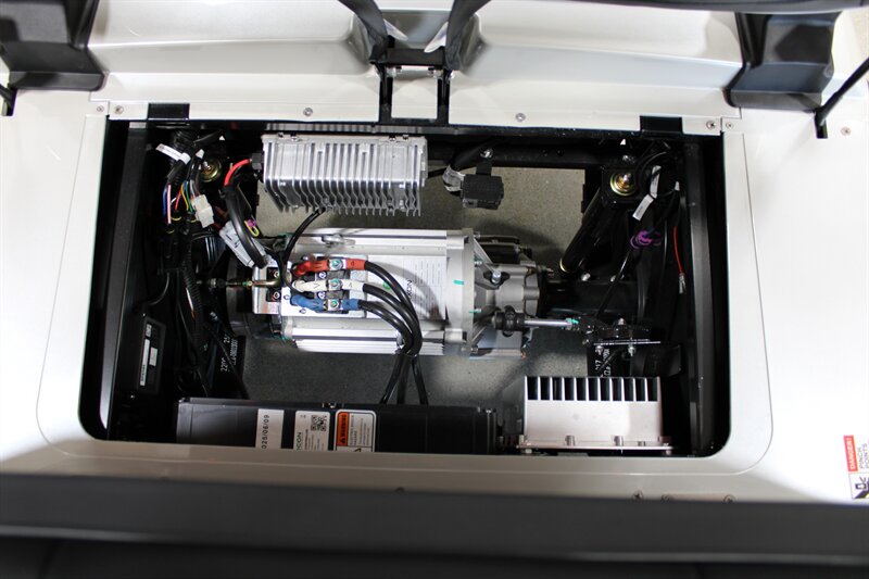 2025 EPIC E40FX CA STREET LEGAL - Photo 23 - Gilroy, CA 95020