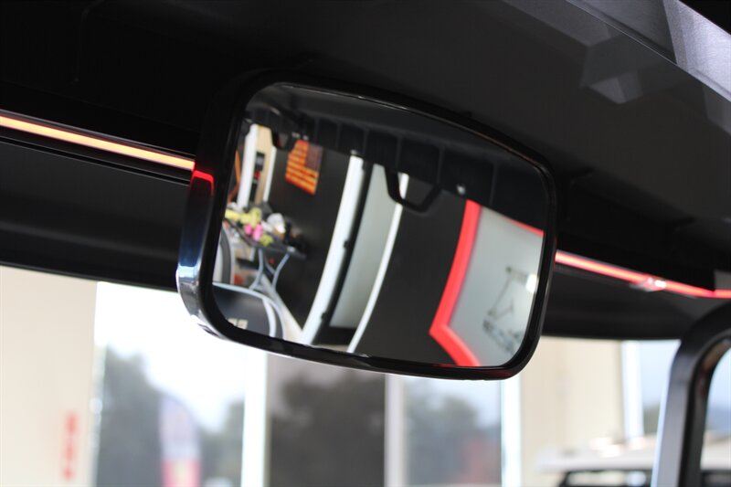 2025 EPIC E40FX CA STREET LEGAL - Photo 12 - Gilroy, CA 95020