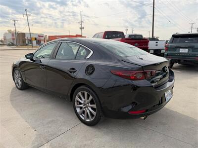 2019 Mazda Mazda3 Sedan Select   - Photo 18 - Wylie, TX 75098